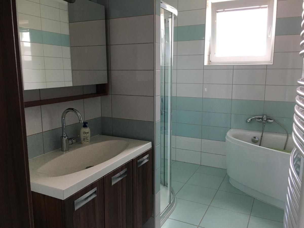 Apartman Krasna Vyhlidka Dolni Benesov Luaran gambar